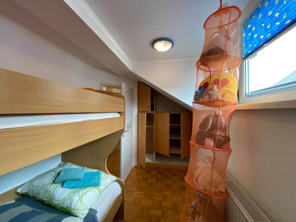 Apartment Kranj - Huge Terrace, Free P, Wi - Fi, Ac المظهر الخارجي الصورة