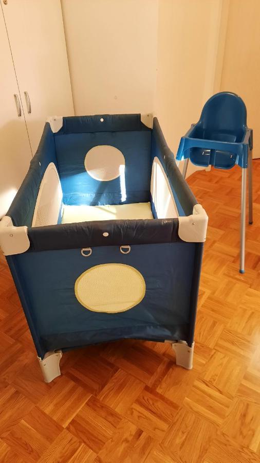 Apartment Kranj - Huge Terrace, Free P, Wi - Fi, Ac المظهر الخارجي الصورة